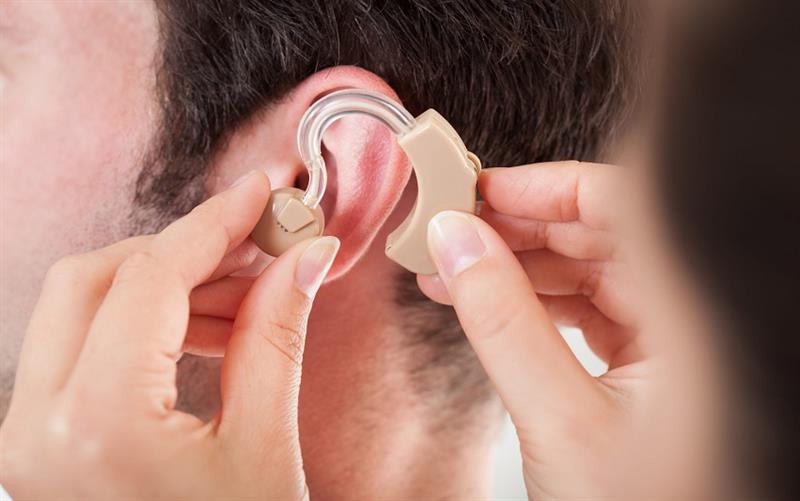The Essential Steps for Purchasing the Best Hearing Aids