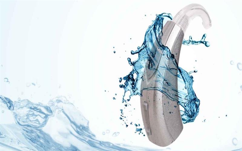  Durability Meets Comfort: Waterproof Hearing Solutions for Seniors